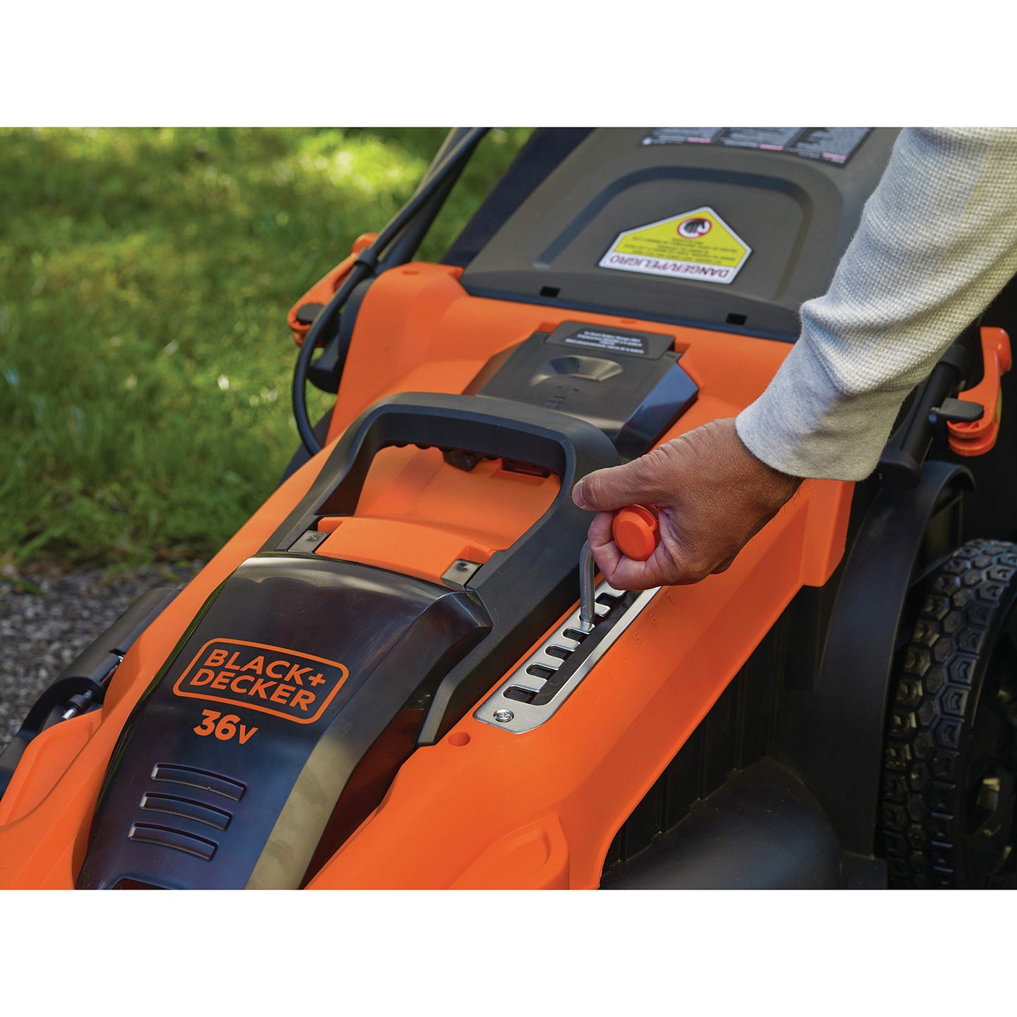 BLACK+DECKER Akku-Rasenmäher CLMA4820L2-QW 36V, 48cm, 3-in-1, inkl. Akkus