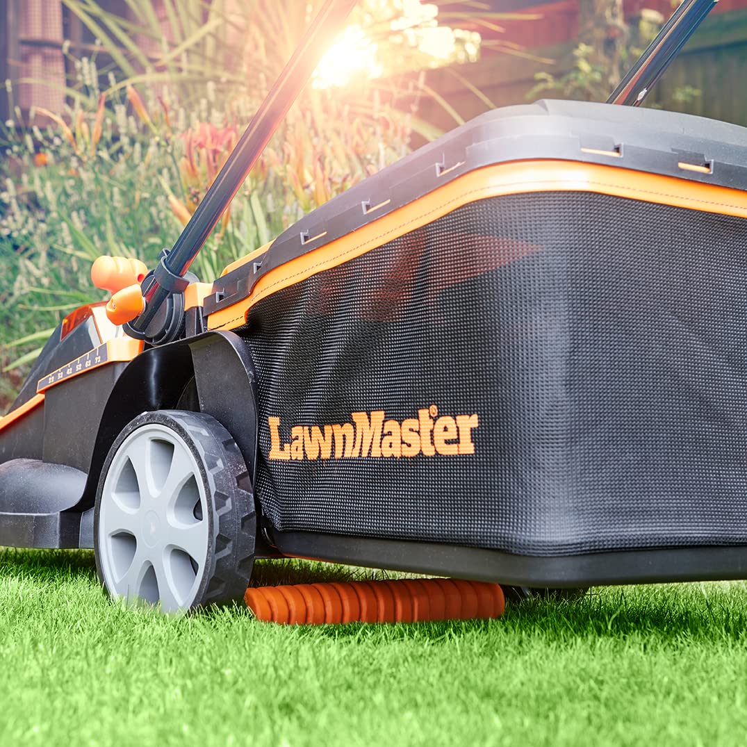 LawnMaster Akku-Rasenmäher CLMF4841E 48V, 41cm, 450m², Mulchen